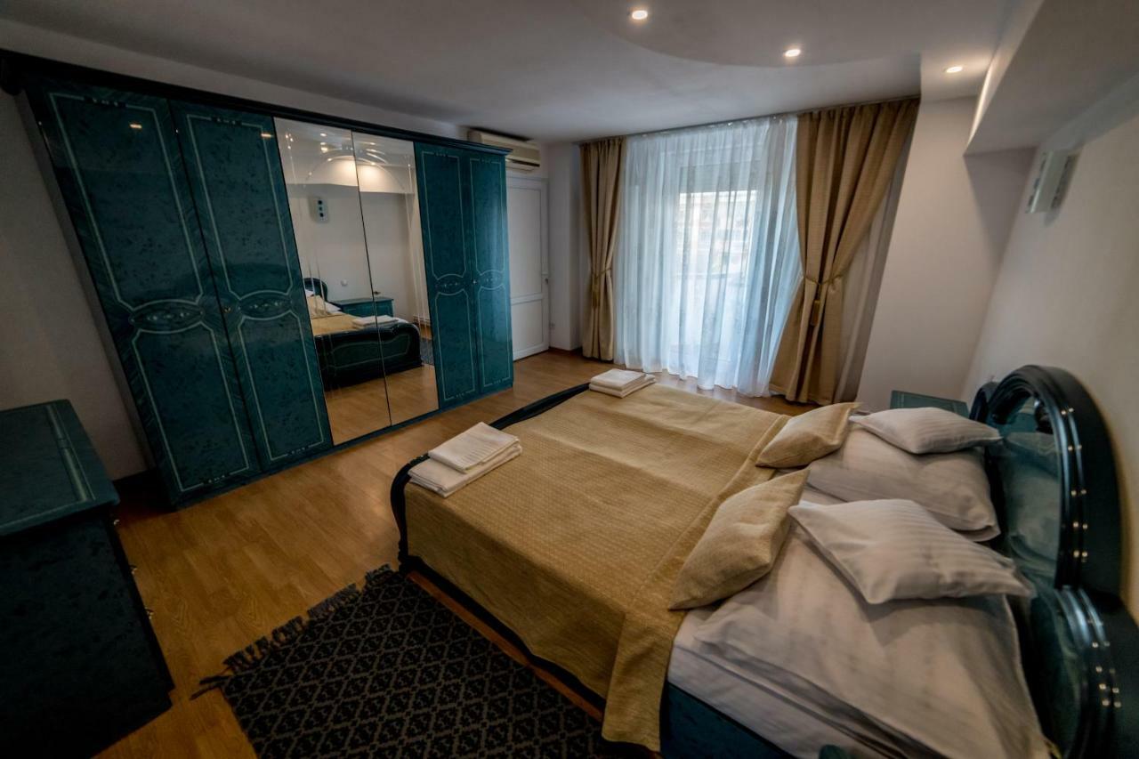 Apartament Sorina Maria Lägenhet Deva Exteriör bild